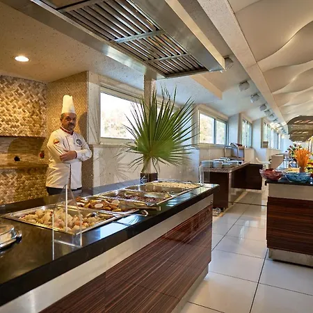 Hotel Maya World Marmaris 4*